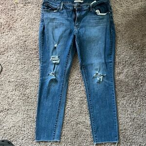 Women's Distressed Jeans